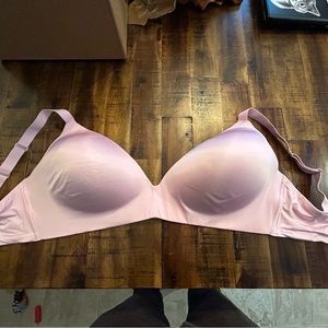 Skims Lightly Lined Bra 40DDDD in Baby Pink NWT